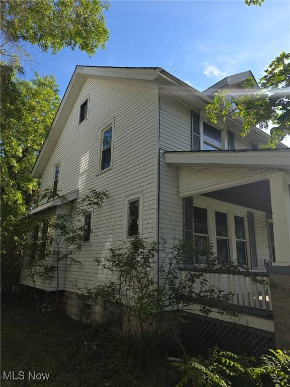 Lorain, OH 44052,1119 W 11th ST