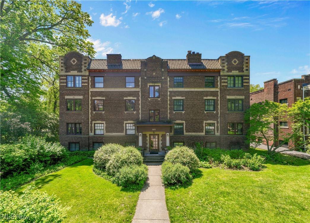 Cleveland Heights, OH 44106,2472 Overlook RD #11