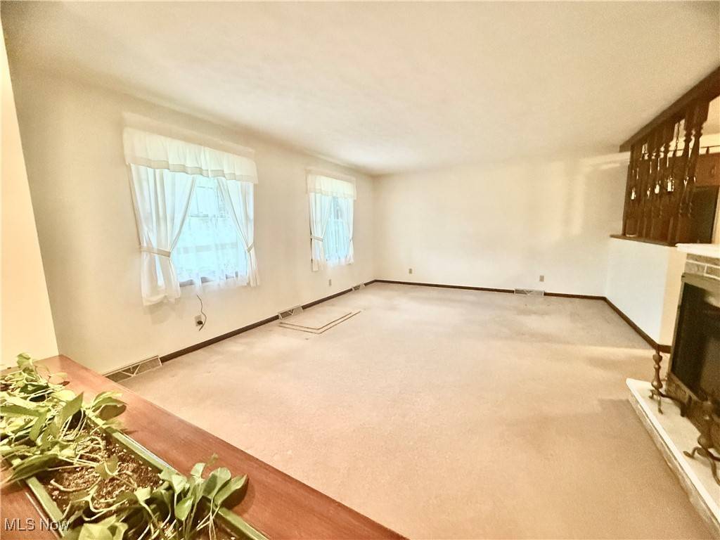 Zanesville, OH 43701,2530 Monnie PL