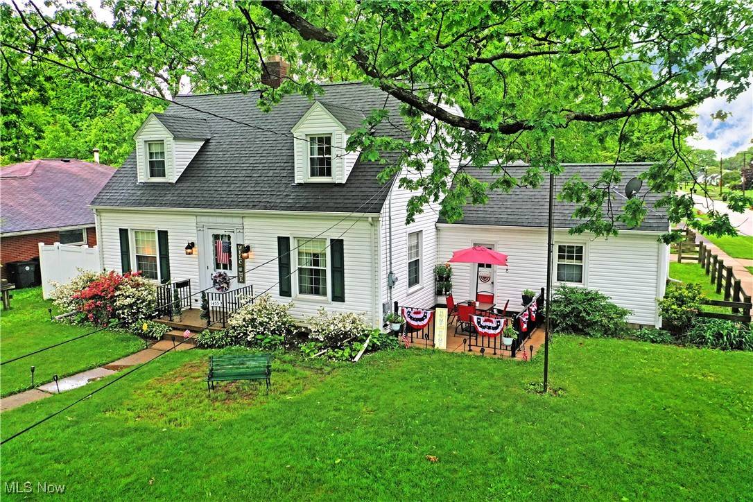 Warren, OH 44483,1455 Genesee AVE NE