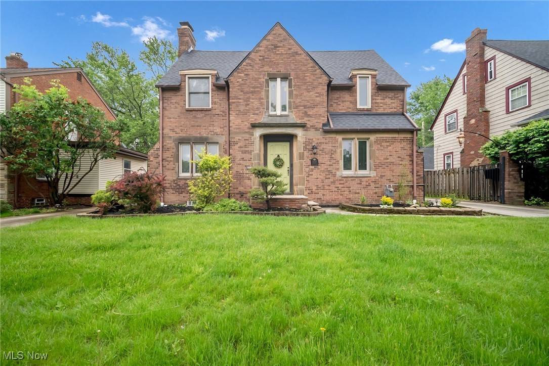 Parma Heights, OH 44130,5853 Wickfield DR