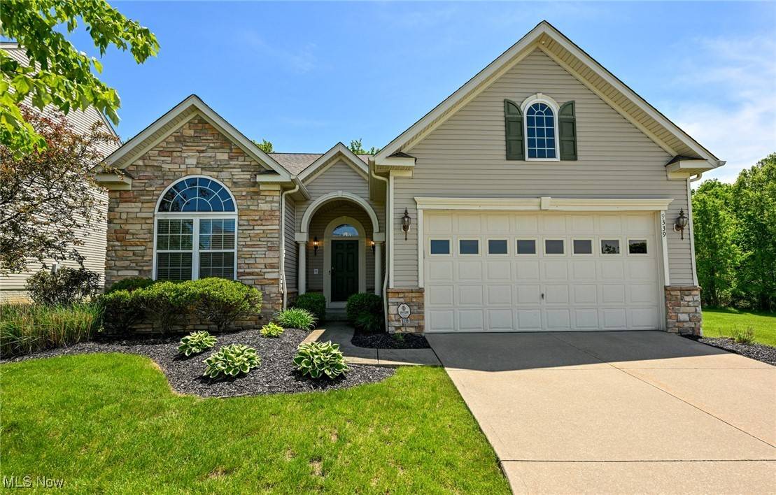 Twinsburg, OH 44087,9339 Sasha CT