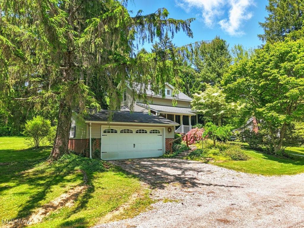 Moreland Hills, OH 44022,37845 Miles RD