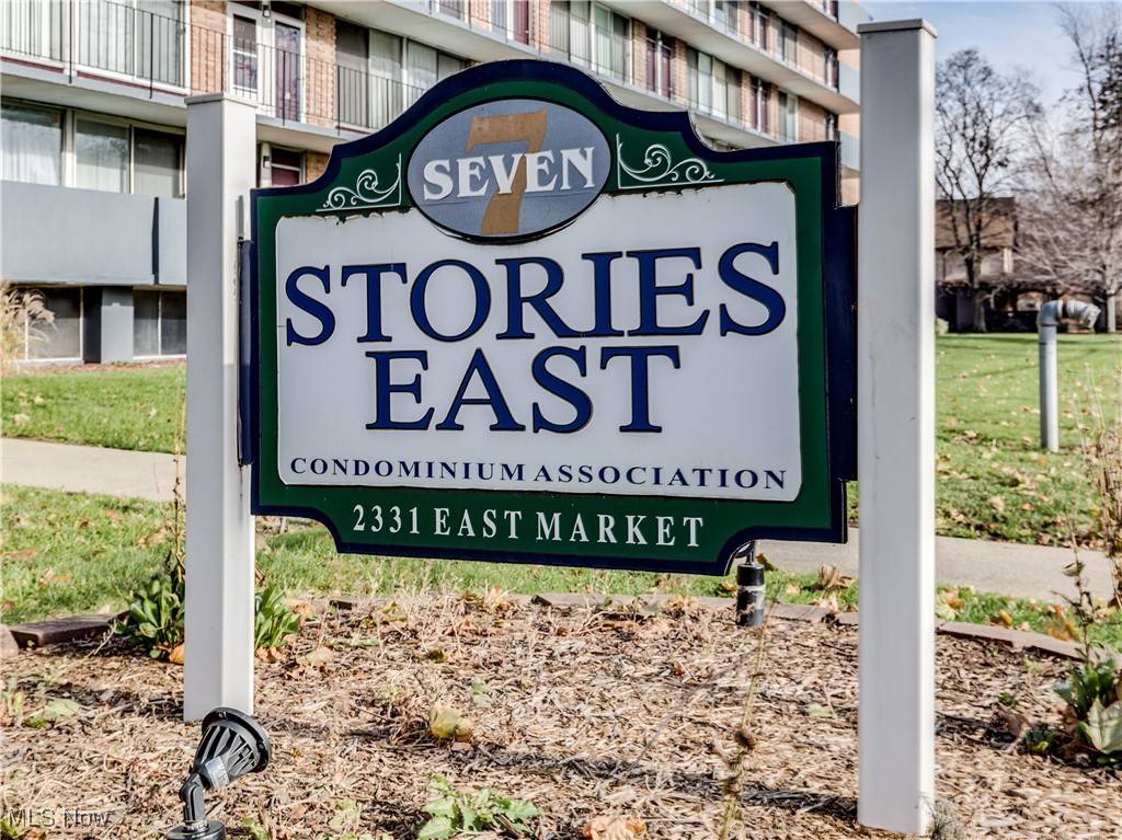 Akron, OH 44312,2331 E Market ST #400