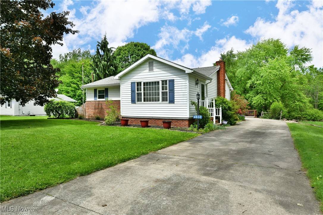 Newton Falls, OH 44444,4832 Fairport RD