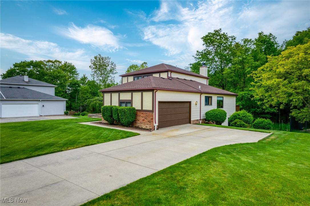 Parma, OH 44129,5810 Ely Vista DR