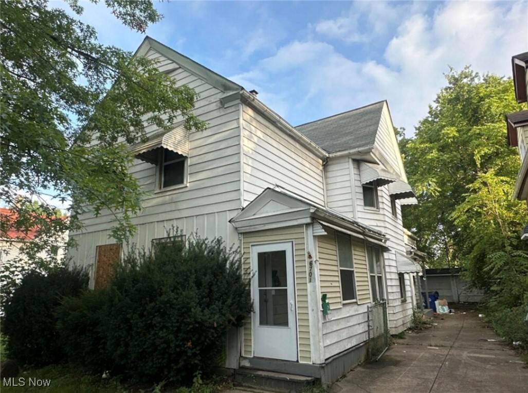 Cleveland, OH 44105,6701 Gertrude AVE