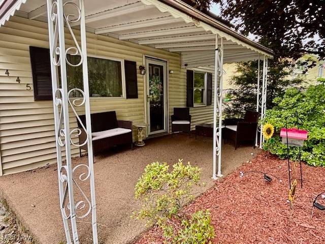 Mineral Ridge, OH 44440,1445 E County Line RD