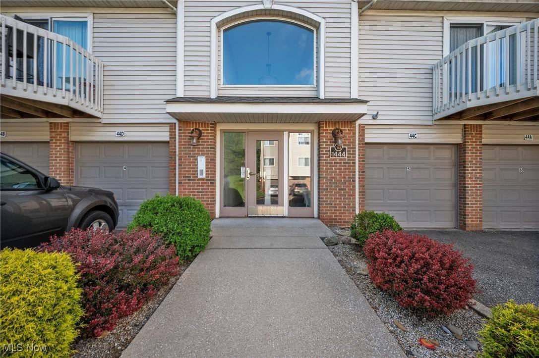 Cuyahoga Falls, OH 44221,1444 Buckingham Gate BLVD #H