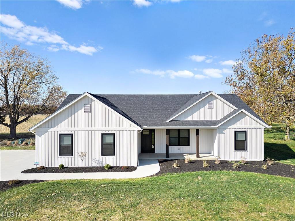 Marshallville, OH 44645,8664 Akron RD