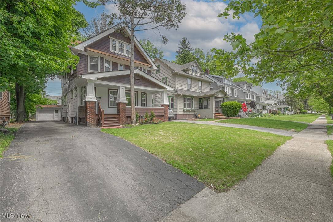 Cleveland Heights, OH 44112,949 Brunswick RD