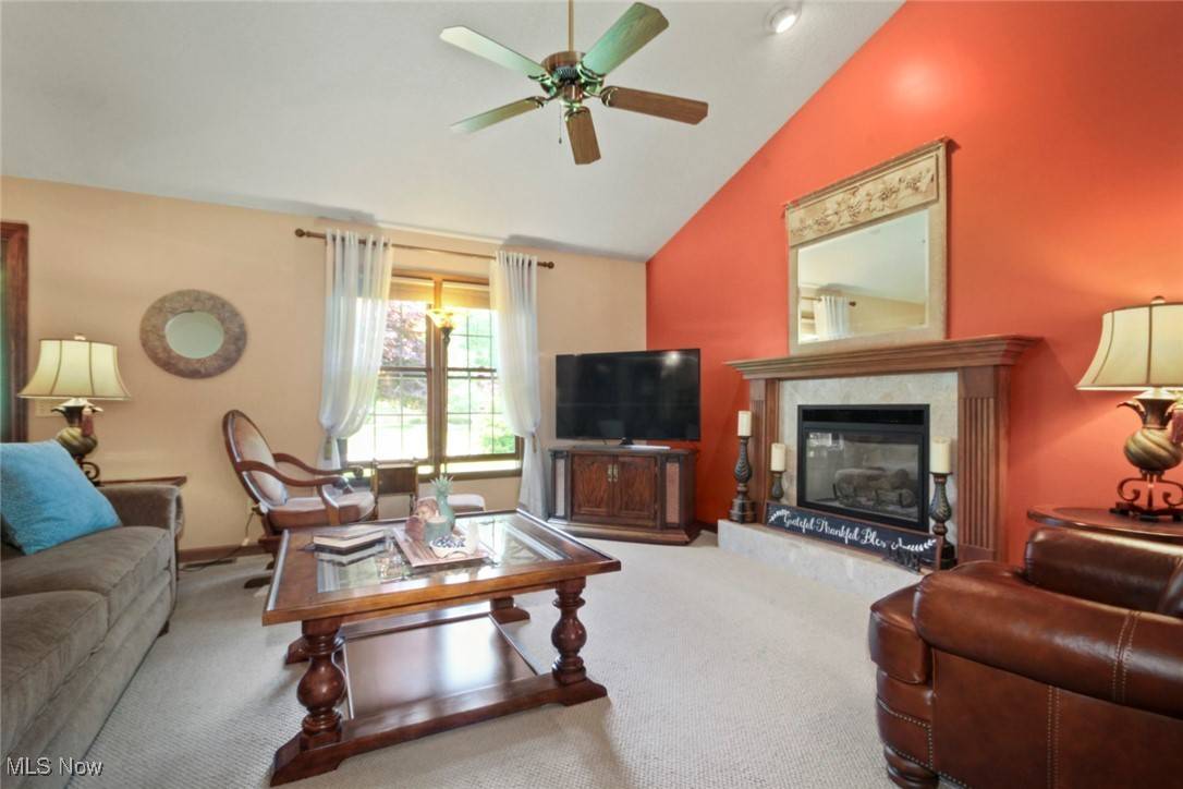 Warren, OH 44484,2108 NE Celestial DR NE