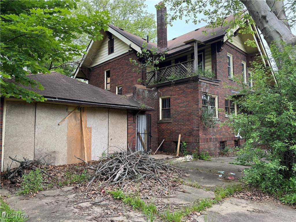Akron, OH 44320,999 Copley RD