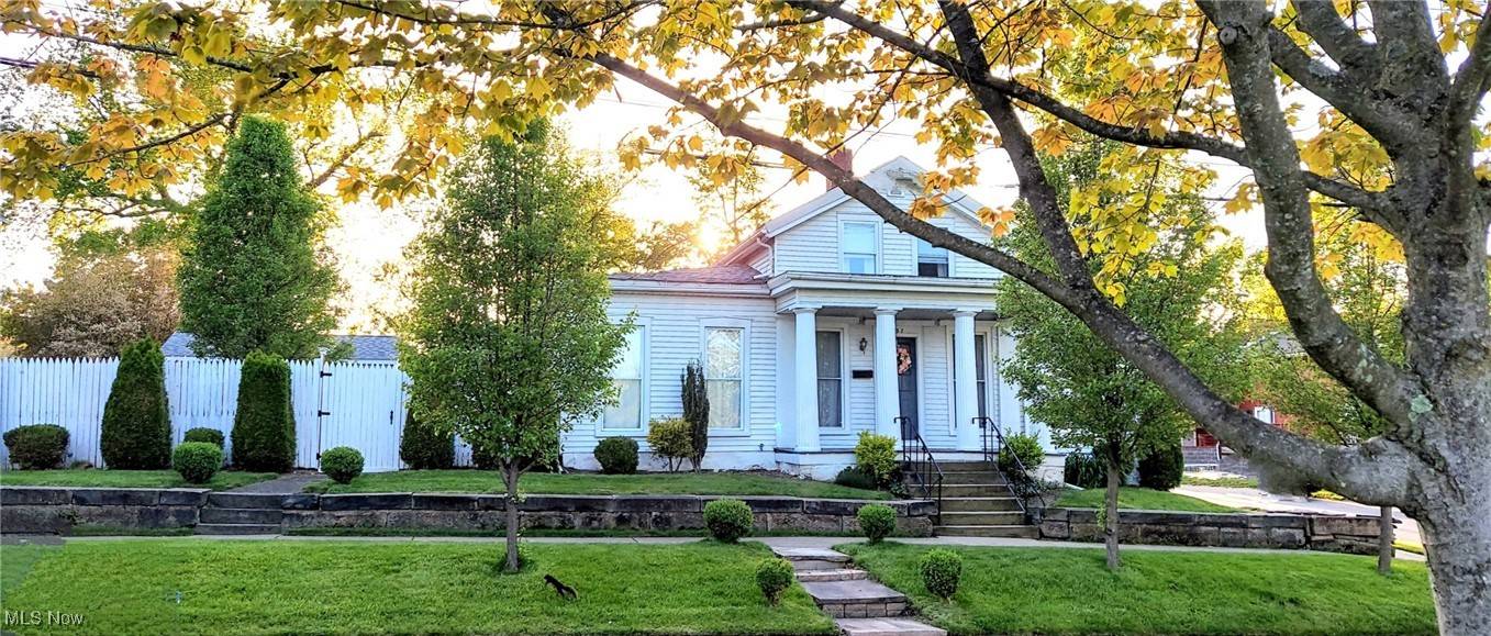 Ravenna, OH 44266,131 N Walnut ST