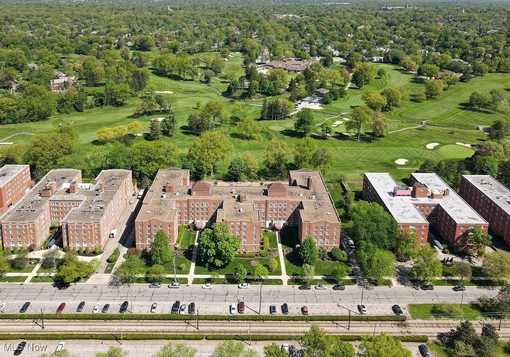 Shaker Heights, OH 44122,19101 Van Aken BLVD #218