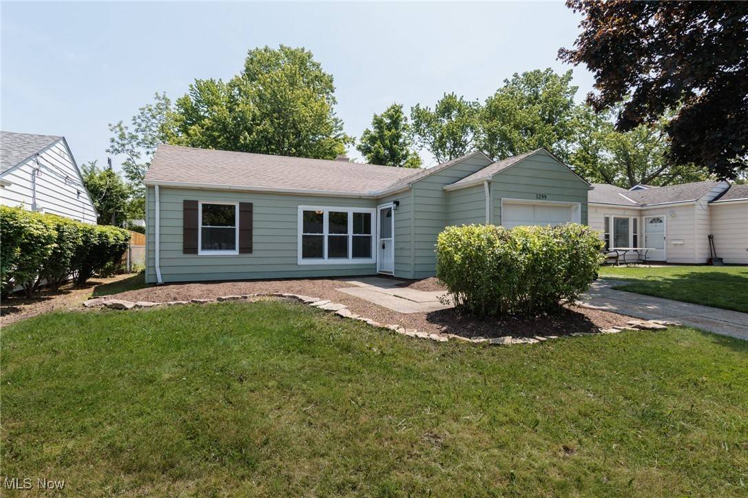 Mayfield Heights, OH 44124,1299 Eastwood AVE