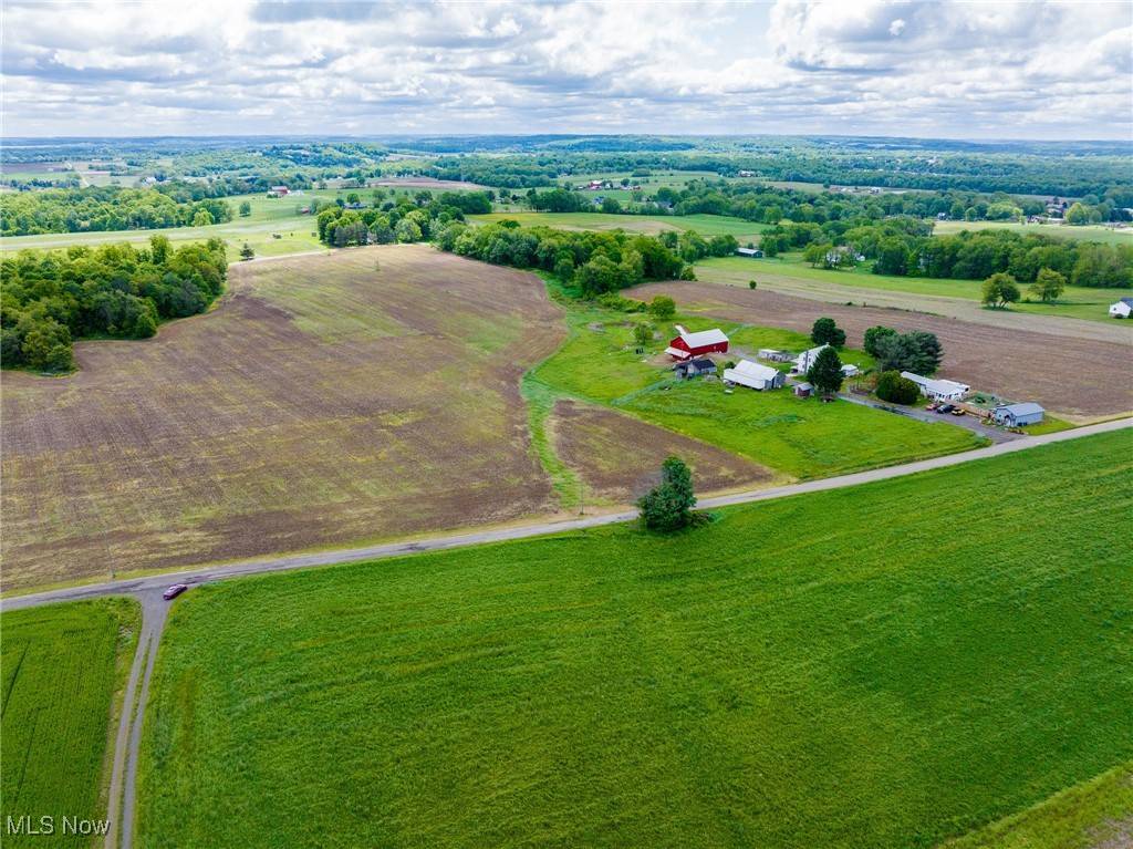 Navarre, OH 44662,5484 Smith RD SW