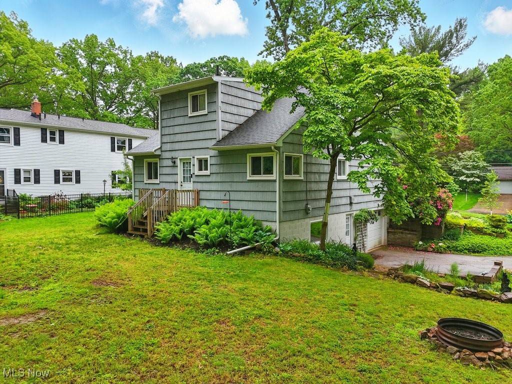 Akron, OH 44319,663 Jolson AVE