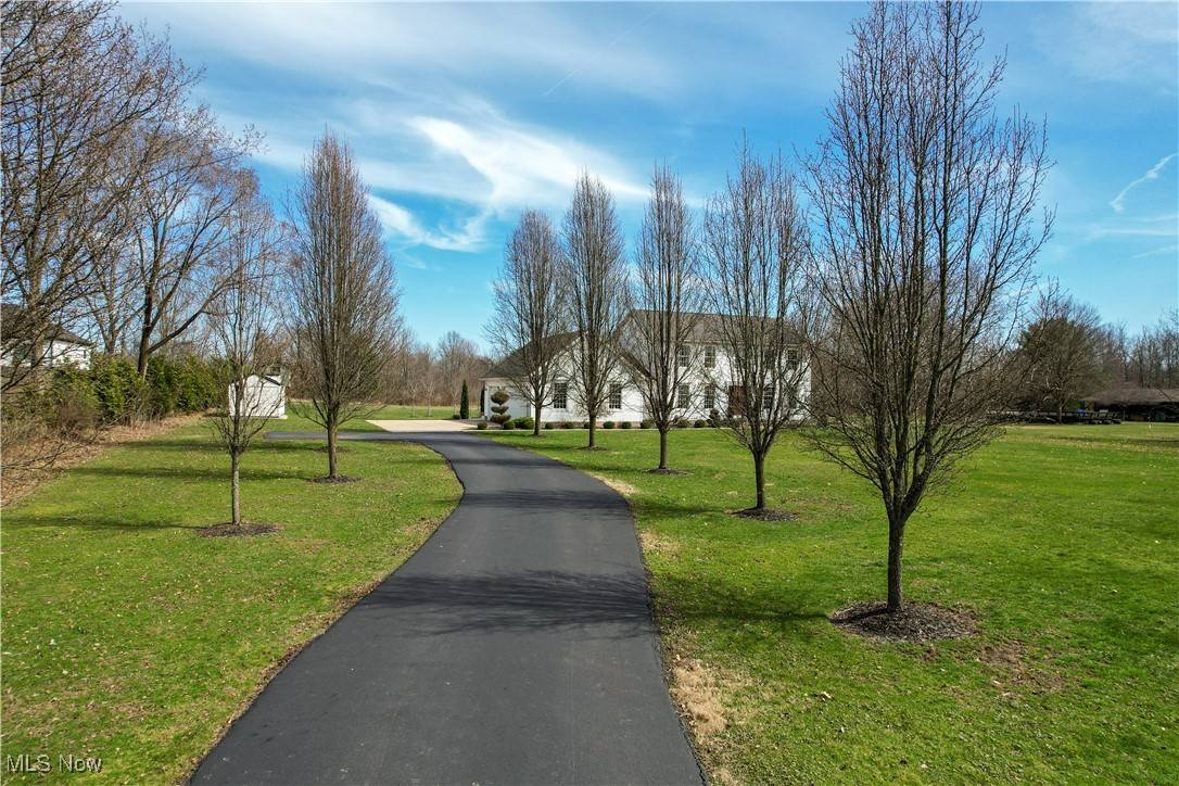 Canfield, OH 44406,7285 S Raccoon RD