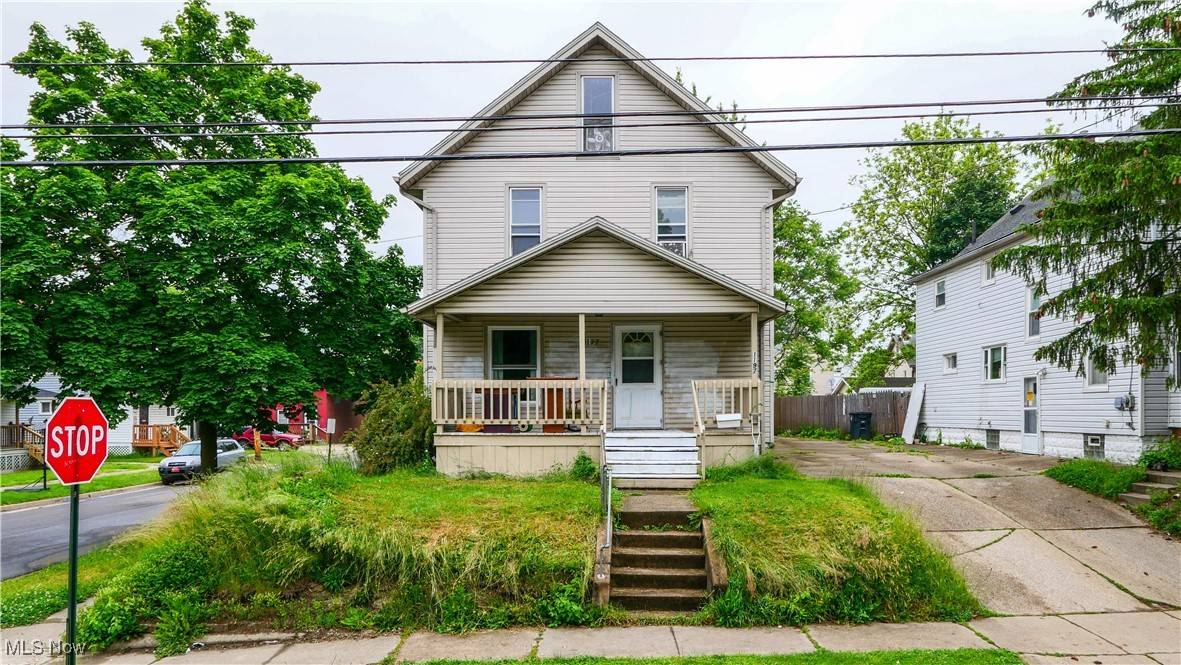 Akron, OH 44314,1197 Carey AVE