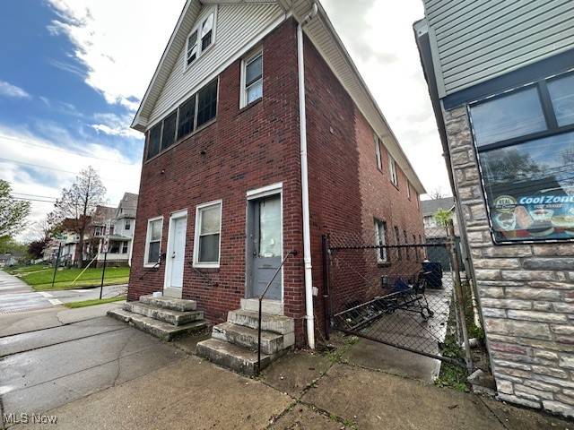 Elyria, OH 44035,1115 East AVE