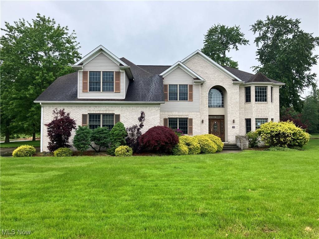 Akron, OH 44312,1254 Maxfli DR