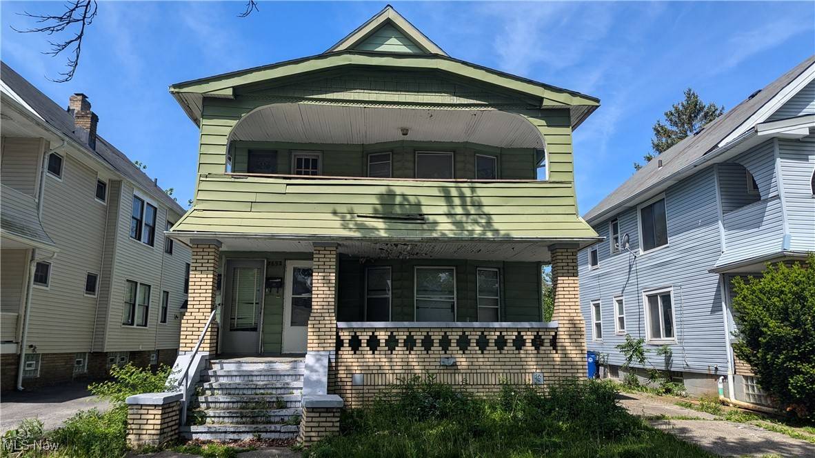 Cleveland, OH 44120,3692 E 153rd ST