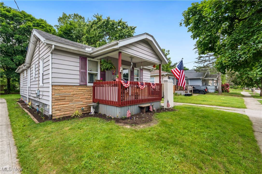 Akron, OH 44314,894 Sutherland AVE