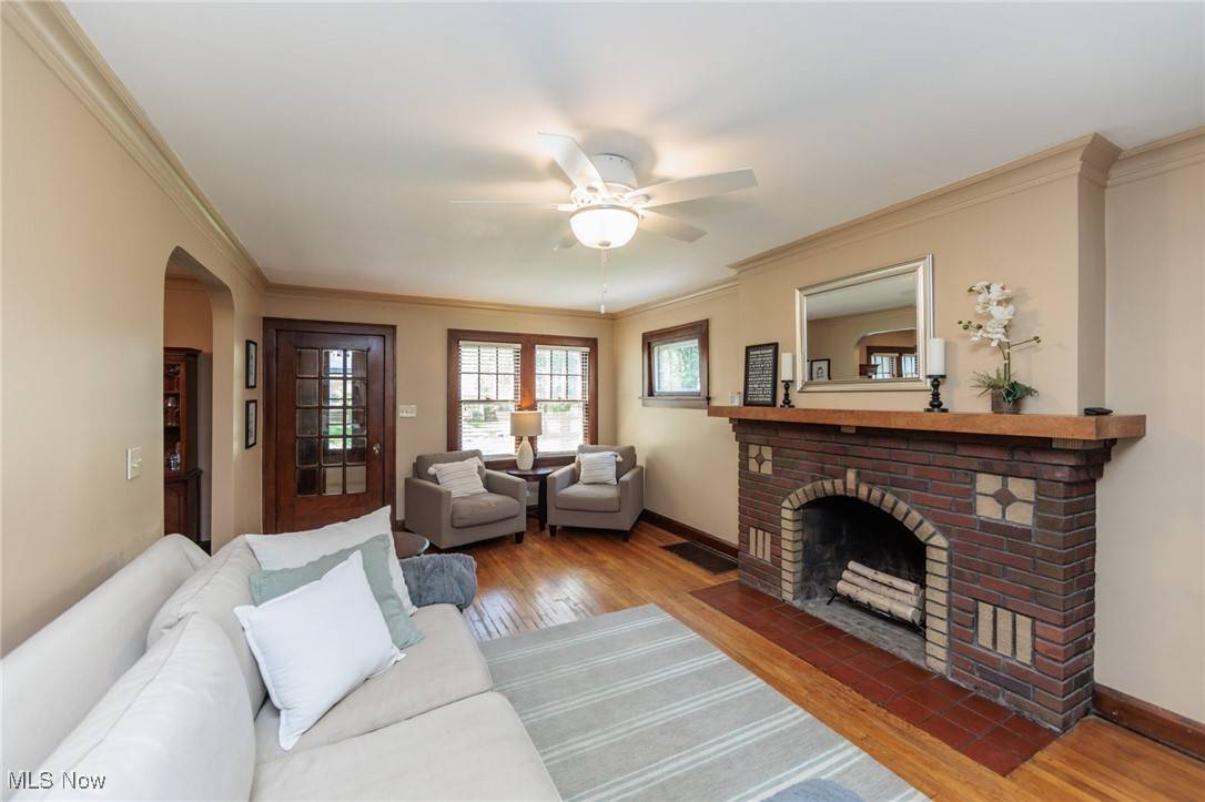 Cleveland Heights, OH 44118,2633 Canterbury RD