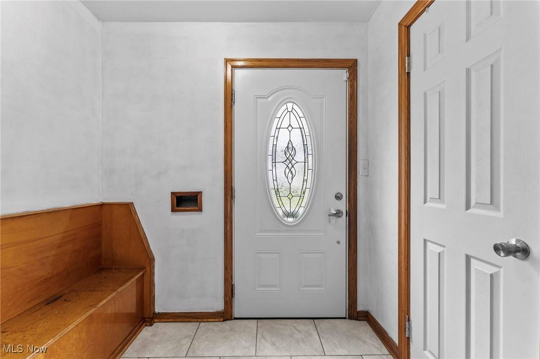 Akron, OH 44320,884 Greenwood AVE