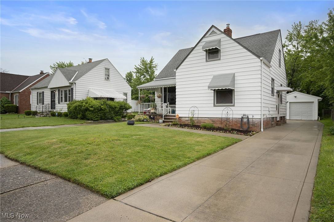 Maple Heights, OH 44137,5125 Arch ST