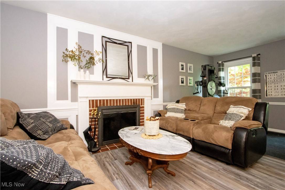 Mansfield, OH 44906,841 Debby LN W