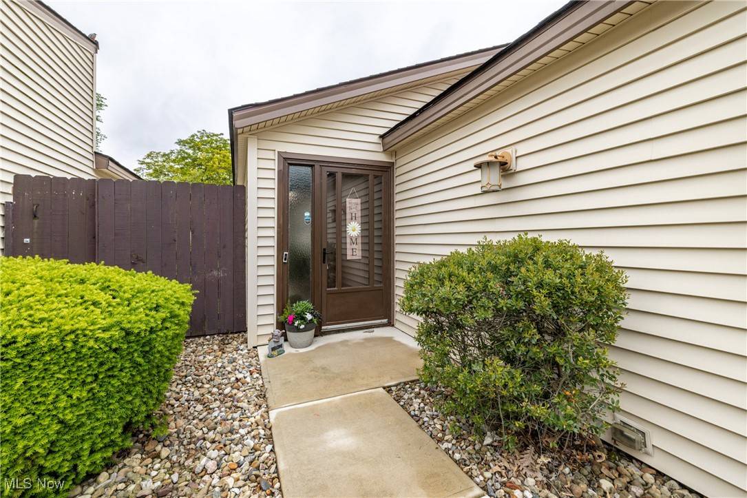North Ridgeville, OH 44039,32981 Mills RD