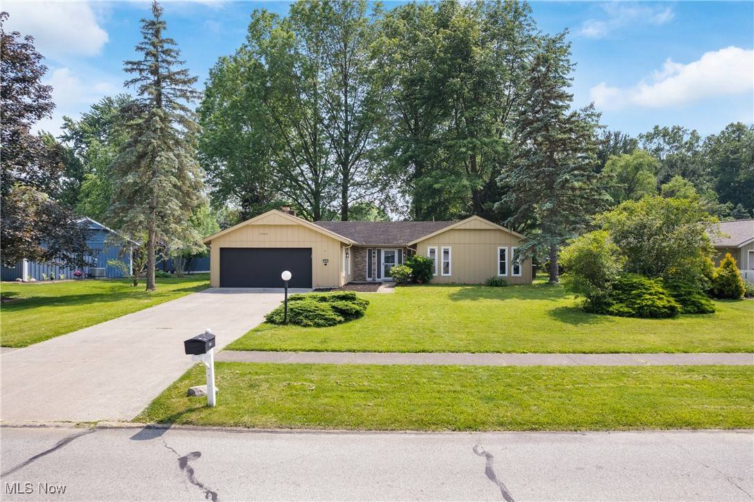 North Ridgeville, OH 44039,5942 Hickory TRL