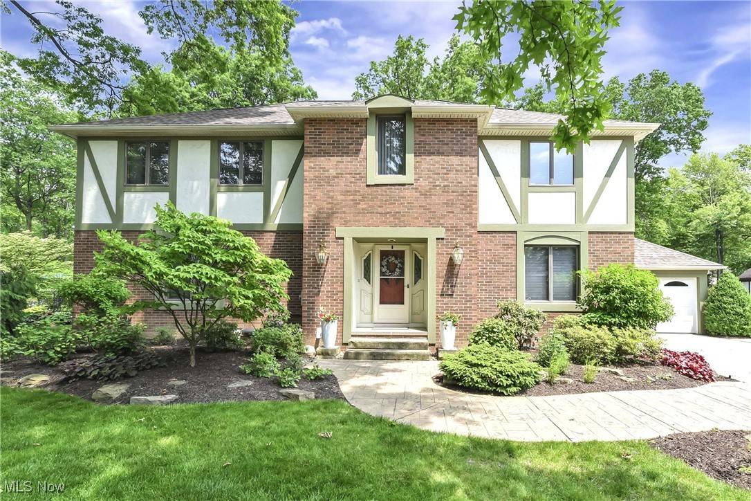 Westlake, OH 44145,30542 Atlanta LN