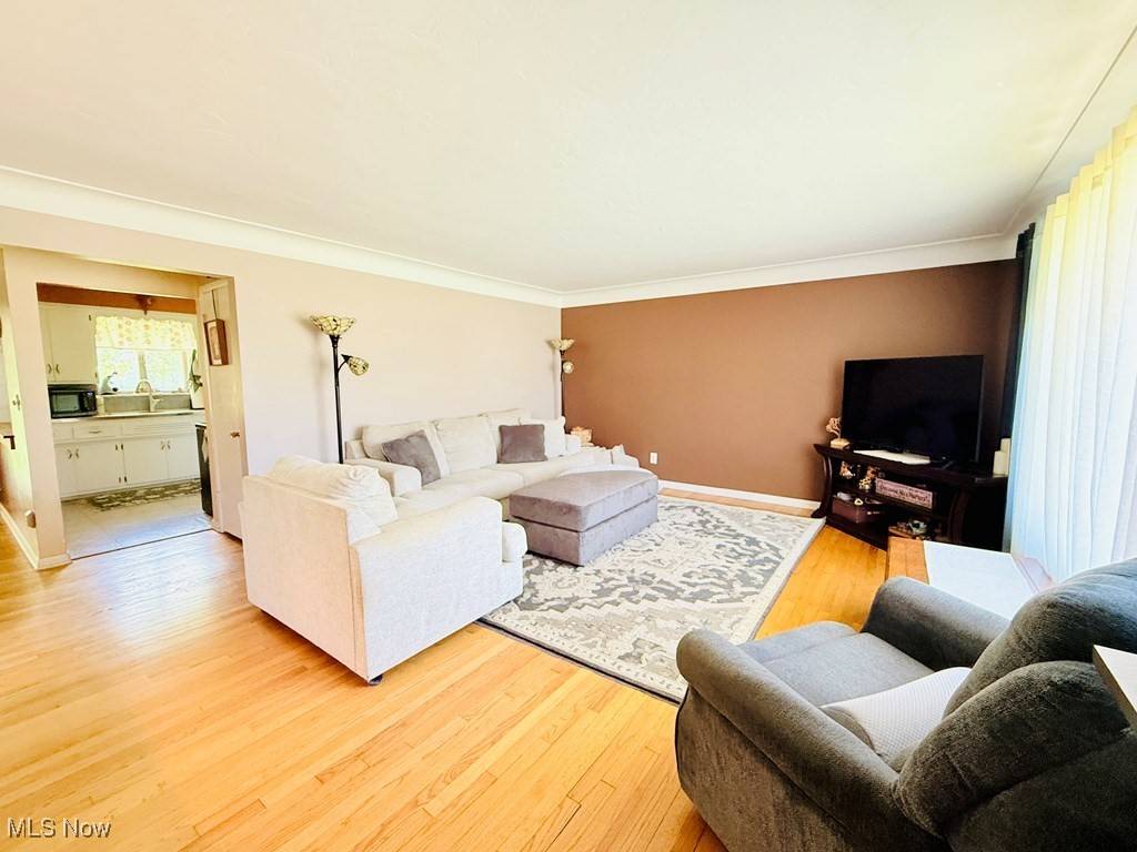 Strongsville, OH 44136,18653 Bonnie LN