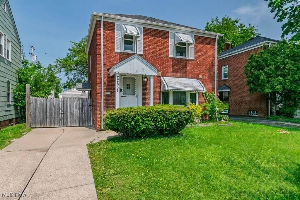 Euclid, OH 44123,22651 Arms AVE