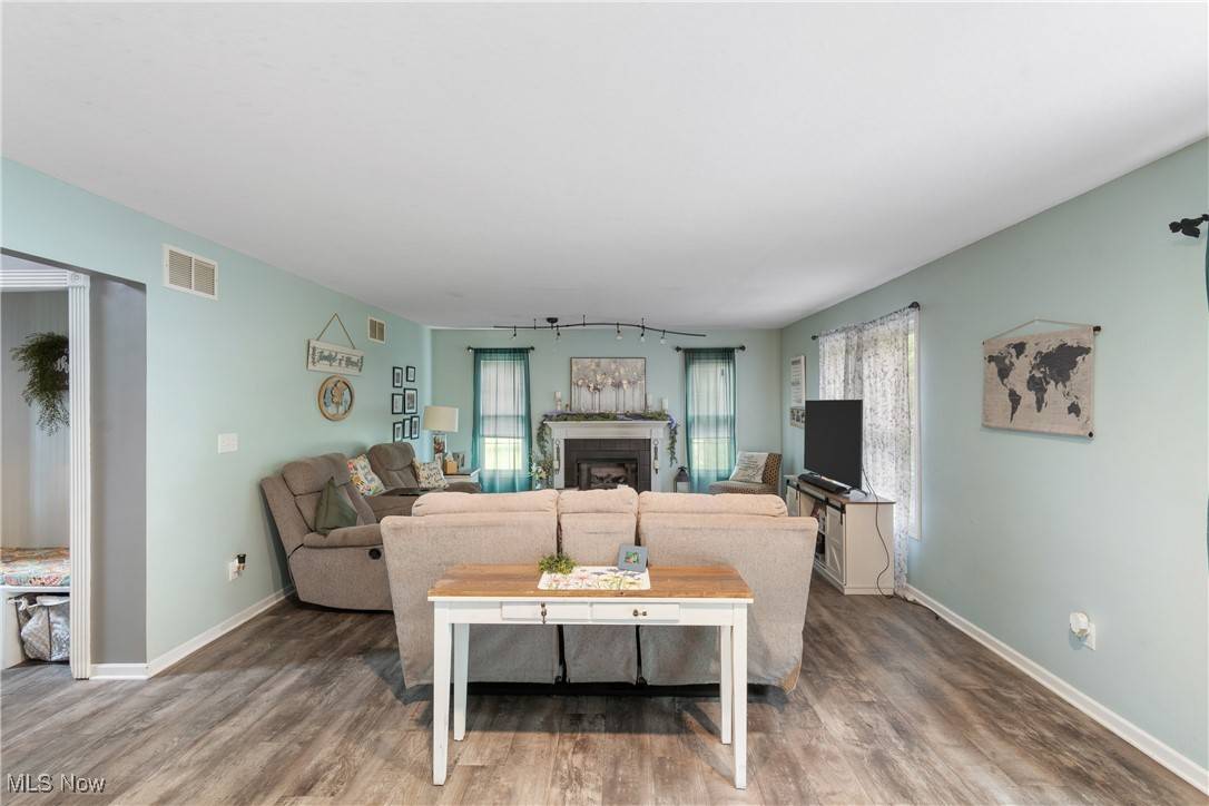 Wooster, OH 44691,3979 Batdorf RD