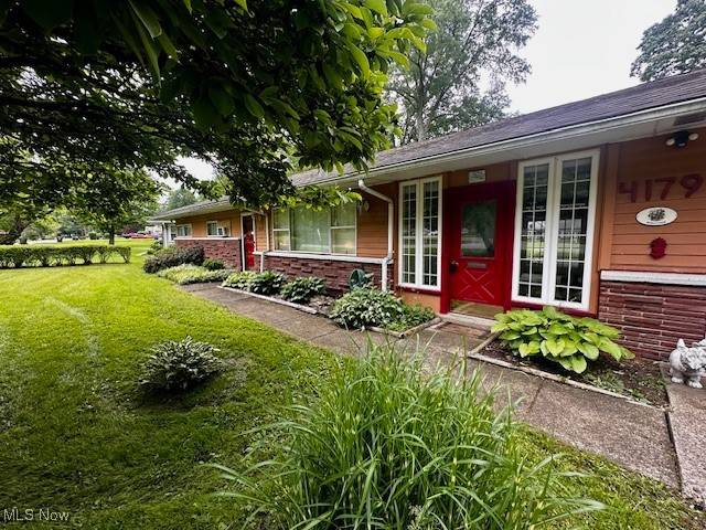 Youngstown, OH 44511,4179 Riverside DR