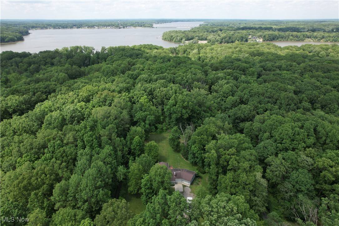 Lake Milton, OH 44429,17380 Pennsylvania DR