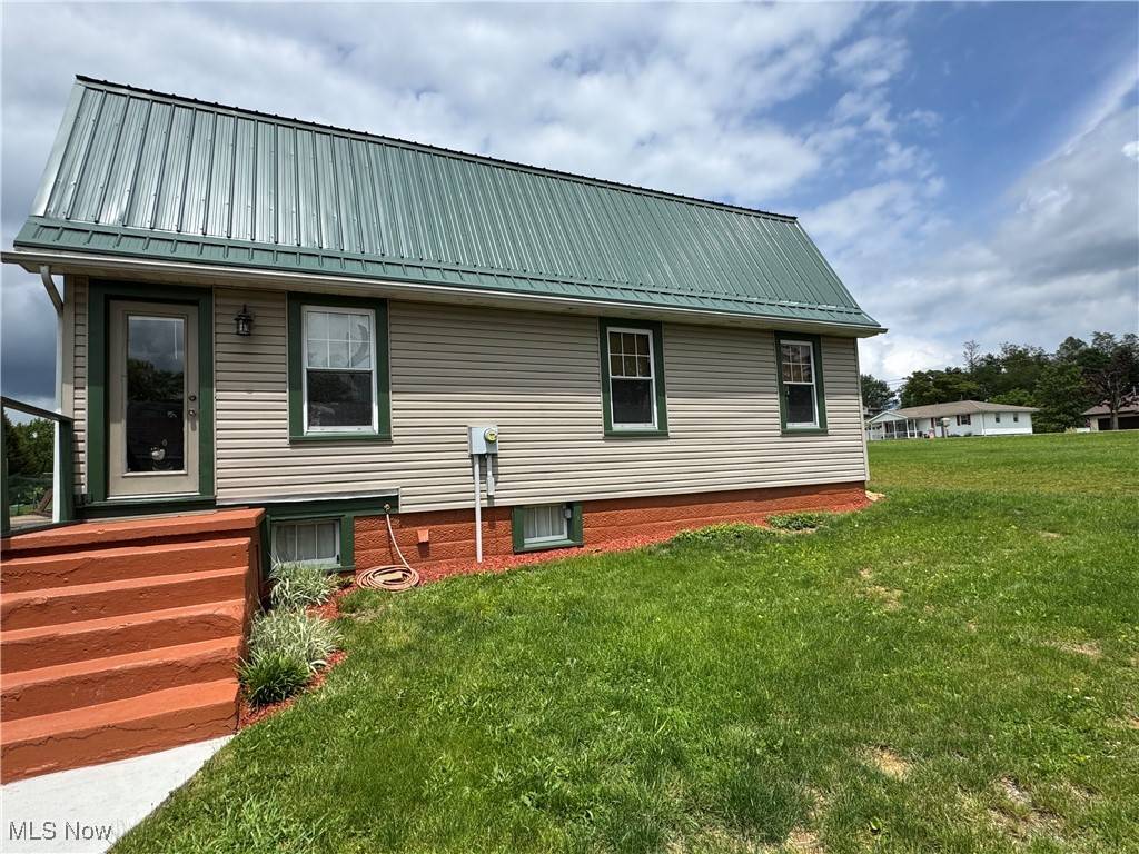 Bridgeport, OH 43912,71322 Sharon RD