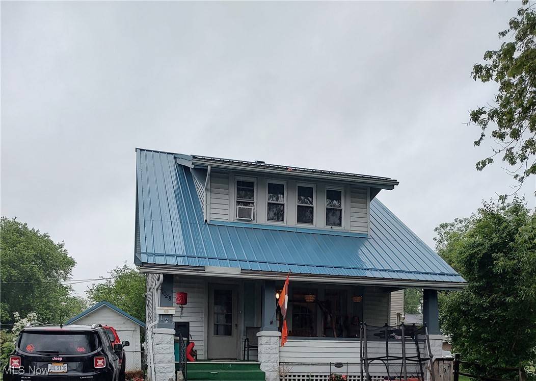Coshocton, OH 43812,1028 Kenilworth AVE