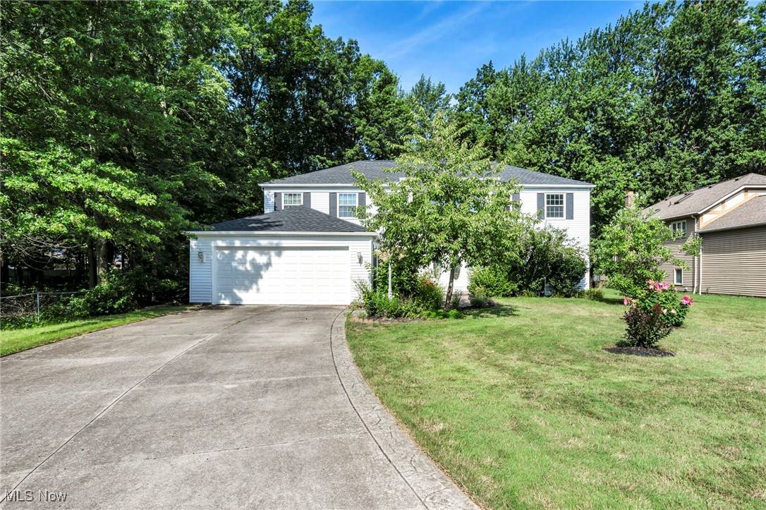 Westlake, OH 44145,3844 Woodpath TRL