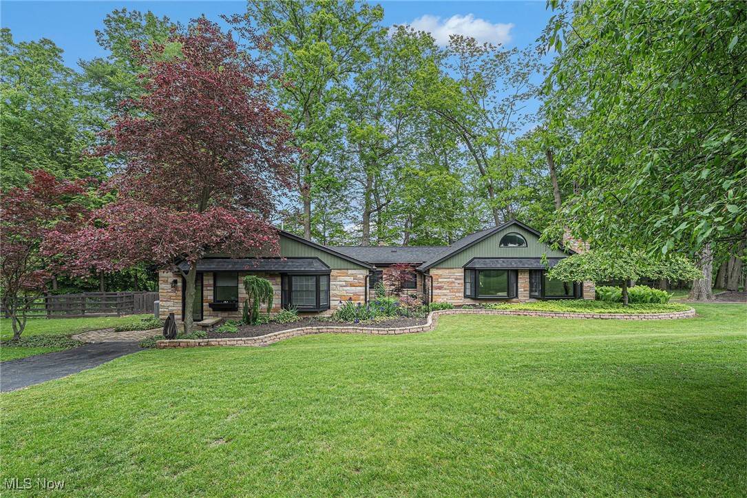Walton Hills, OH 44146,7750 Summerset DR