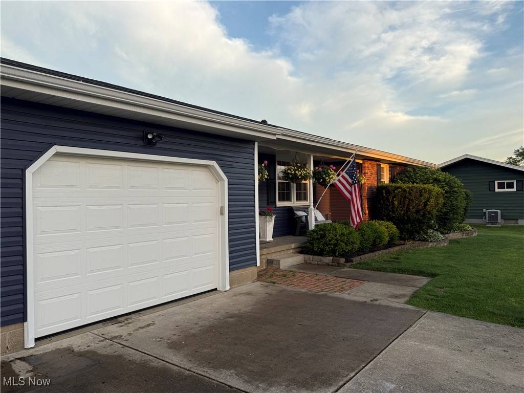Zanesville, OH 43701,458 W Lawndale PL