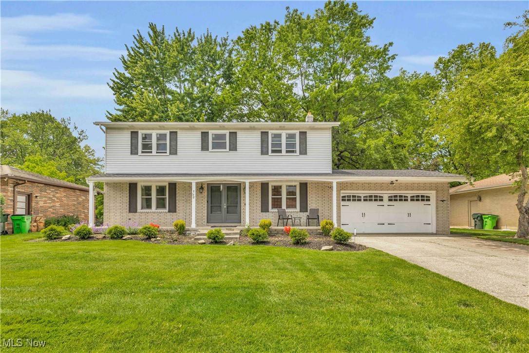 South Euclid, OH 44121,868 King George BLVD