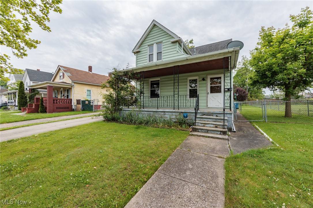 Lorain, OH 44055,1930 E 30th ST