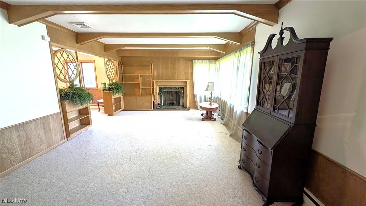 Girard, OH 44420,1628 Squaw CT