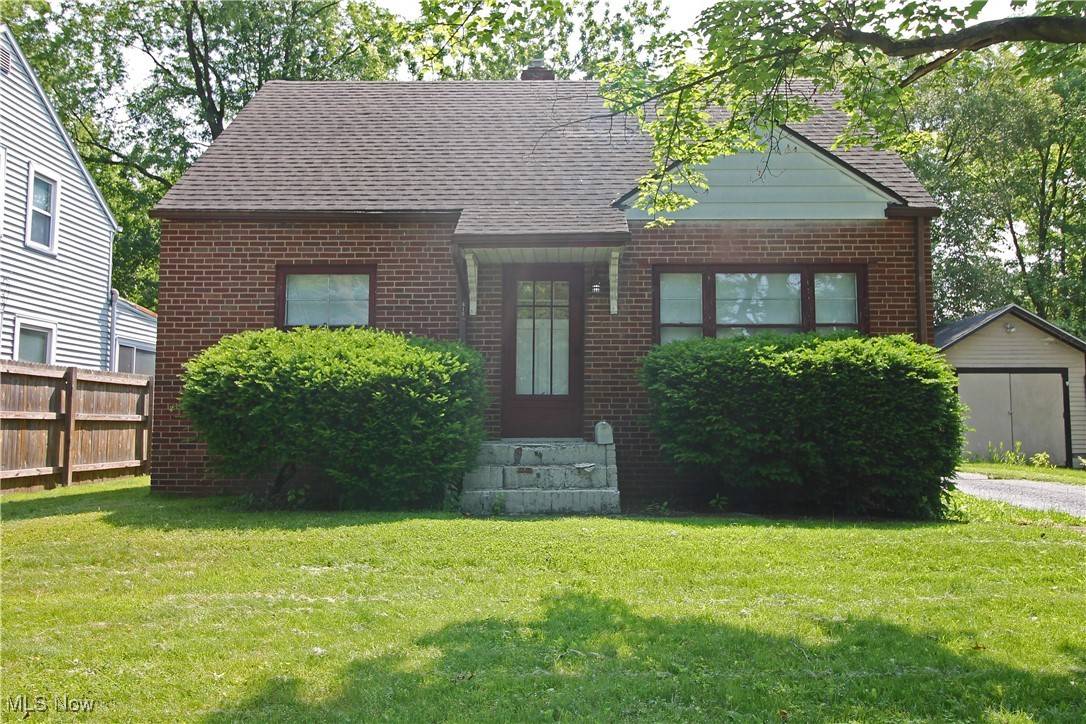 Akron, OH 44320,815 Hayden AVE