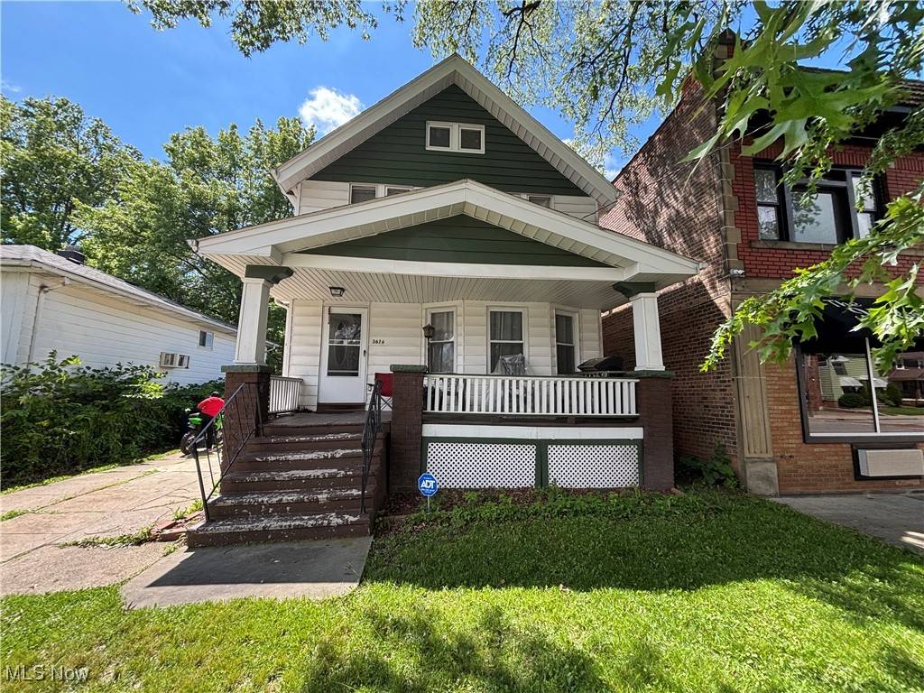 Cleveland, OH 44111,3676 W 130th ST